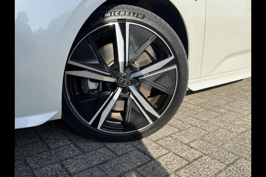 Peugeot 308 1.6 HYbrid 225 | Zwarte hemel | Adaptive cruise control | Prijs is rijklaar!