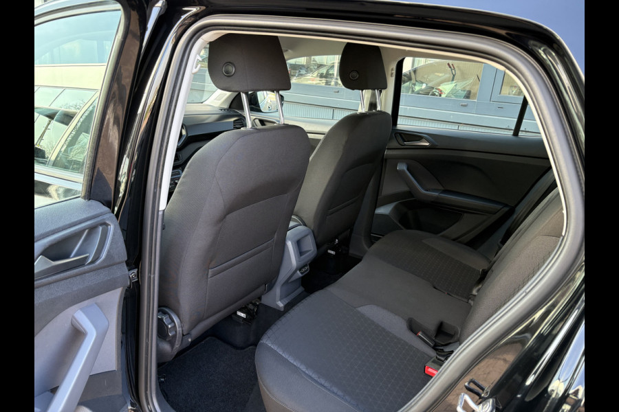 Volkswagen T-Cross 1.0 TSi Life CAMERA/CARPLAY/VIRTUAL/DODEHOEK/ADAPT.CRUISE