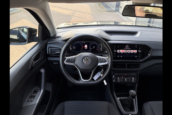 Volkswagen T-Cross 1.0 TSi Life CAMERA/CARPLAY/VIRTUAL/DODEHOEK/ADAPT.CRUISE