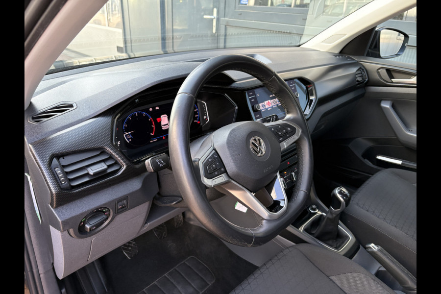 Volkswagen T-Cross 1.0 TSi Life CAMERA/CARPLAY/VIRTUAL/DODEHOEK/ADAPT.CRUISE