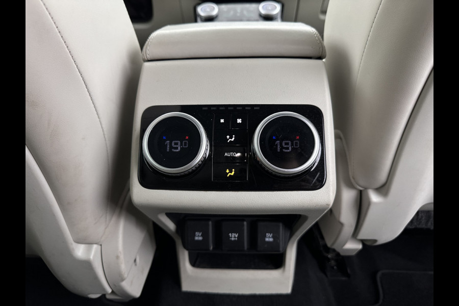 Jaguar I-PACE EV400 First Edition 90 kWh AWD {SOH-99%} Aut. *PANO | LEATHER | MATRIX-LED | MERIDIAN | TOPVIEW | BLINDSPOT | MEMORY-PACK | DIGI-COCKPIT | KEYLESS | HEAD-UP | NAVI-FULLMAP | HEATED-SPORTSEATS | DAB+ | AMBIENTLIGHT | PRIVACYGLASS | T