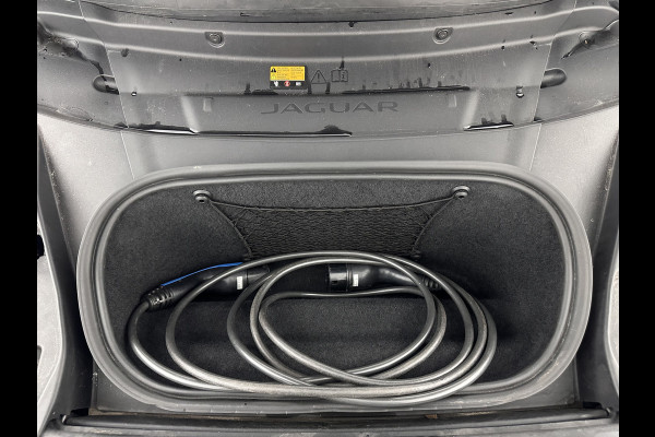 Jaguar I-PACE EV400 First Edition 90 kWh AWD {SOH-99%} Aut. *PANO | LEATHER | MATRIX-LED | MERIDIAN | TOPVIEW | BLINDSPOT | MEMORY-PACK | DIGI-COCKPIT | KEYLESS | HEAD-UP | NAVI-FULLMAP | HEATED-SPORTSEATS | DAB+ | AMBIENTLIGHT | PRIVACYGLASS | T