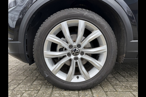 Volkswagen T-Roc 1.5 TSI Sport Automaat / Carplay / Navi / 18" LM / Adap. Cruise. / Parkeersensoren v+a
