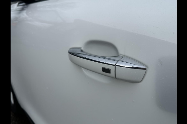 MG EHS 1.5 TGDI Luxury VAN € 23.900,- VOOR € 20.330,- UW LENTEVOORDEEL €3.570,-! | PHEV | MEGA COMPLEET! | COMPLETE HISTORIE AANWEZIG | FABRIEKSGARANTIE T/M 06-2029 | 52km WLTP ELECTR RIJBEREIK, TOTAAL RIJBEREIK TOT 1.000km!