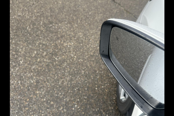 MG EHS 1.5 TGDI Luxury VAN € 23.900,- VOOR € 20.330,- UW LENTEVOORDEEL €3.570,-! | PHEV | MEGA COMPLEET! | COMPLETE HISTORIE AANWEZIG | FABRIEKSGARANTIE T/M 06-2029 | 52km WLTP ELECTR RIJBEREIK, TOTAAL RIJBEREIK TOT 1.000km!