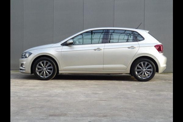 Volkswagen Polo 1.0 TSI Highline * PDC * 4 SEIZOENSBANDEN * CAMERA !!