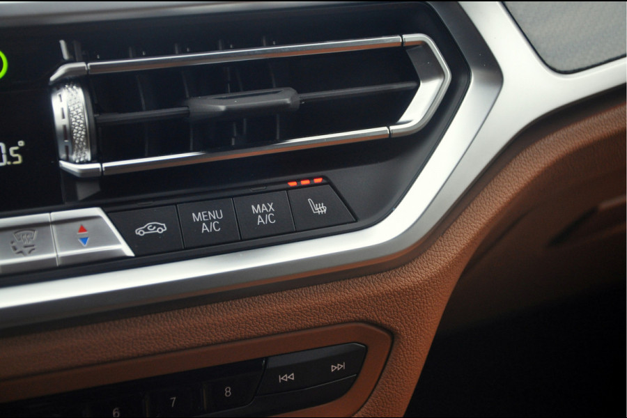 BMW 3 Serie Touring M340i xDrive Business Edition | Panoramadak | Laser | HUD | HK Audio | Zeer mooie staat!