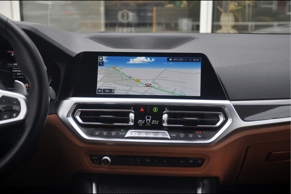BMW 3 Serie Touring M340i xDrive Business Edition | Panoramadak | Laser | HUD | HK Audio | Zeer mooie staat!