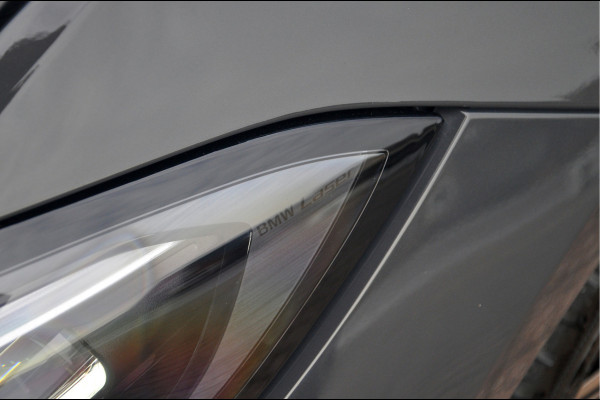 BMW 3 Serie Touring M340i xDrive Business Edition | Panoramadak | Laser | HUD | HK Audio | Zeer mooie staat!
