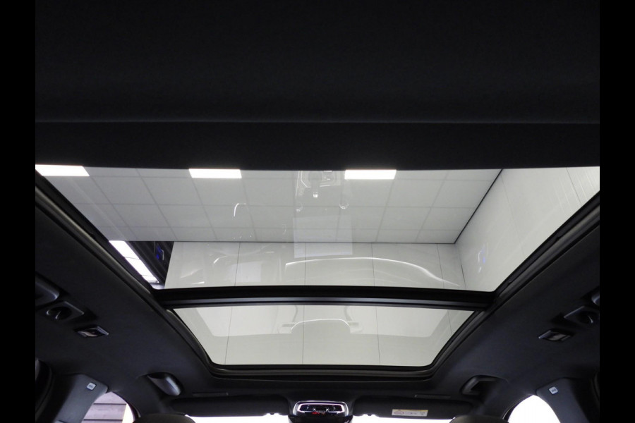 Lynk & Co 01 1.5 PHEV BlackLine ZW.HEMEL/360CAM/SCHUIFDAK/LED/20"LMV!