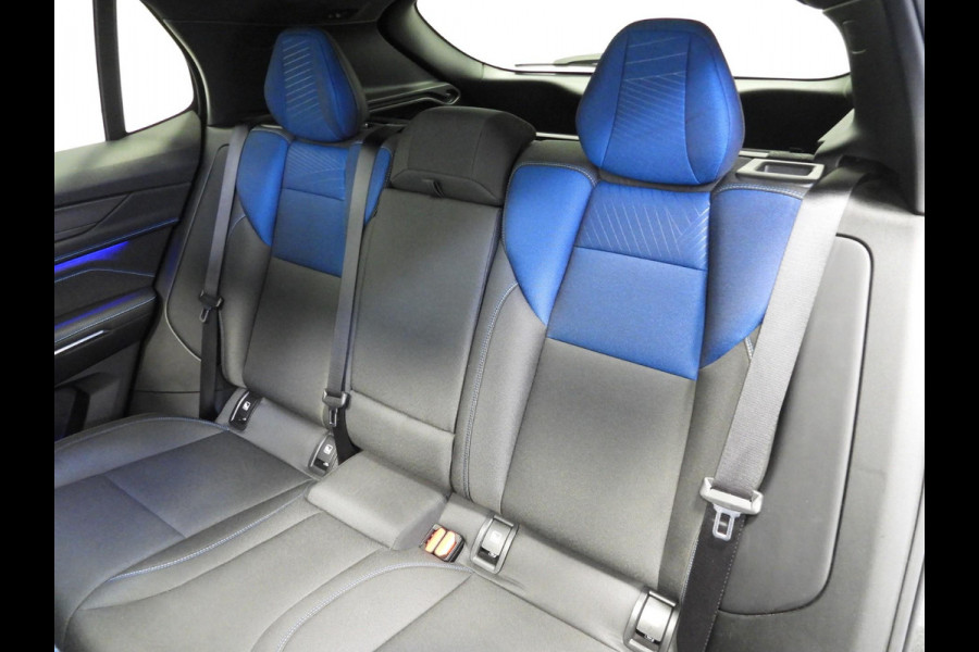 Lynk & Co 01 1.5 PHEV BlackLine ZW.HEMEL/360CAM/SCHUIFDAK/LED/20"LMV!