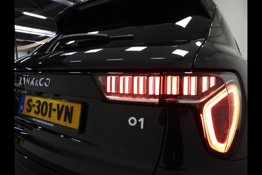 Lynk & Co 01 1.5 PHEV BlackLine ZW.HEMEL/360CAM/SCHUIFDAK/LED/20"LMV!