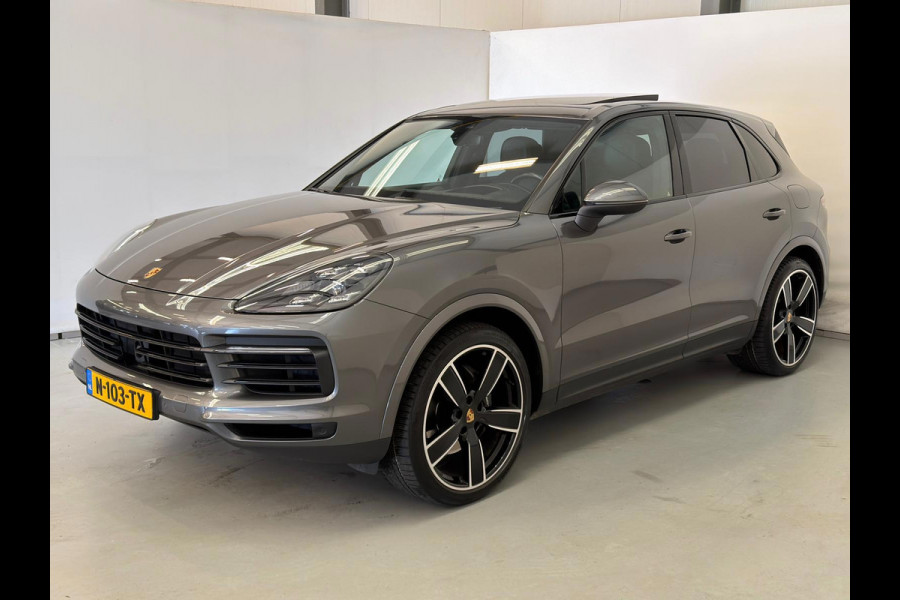 Porsche Cayenne 3.0 E-Hybrid / Pano / Sport Chrono / PDLS+ / ACC