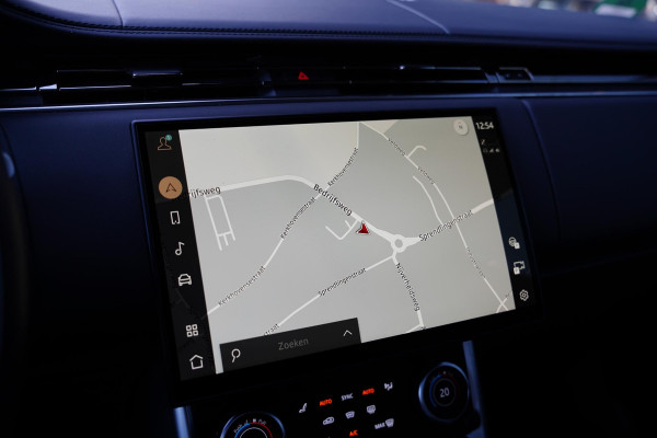 Land Rover Range Rover P510 E First Edition Panoramadak / Meridian / Elek. Trekhaak