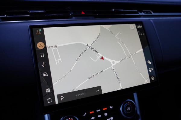 Land Rover Range Rover P510 E First Edition Panoramadak / Meridian / Elek. Trekhaak