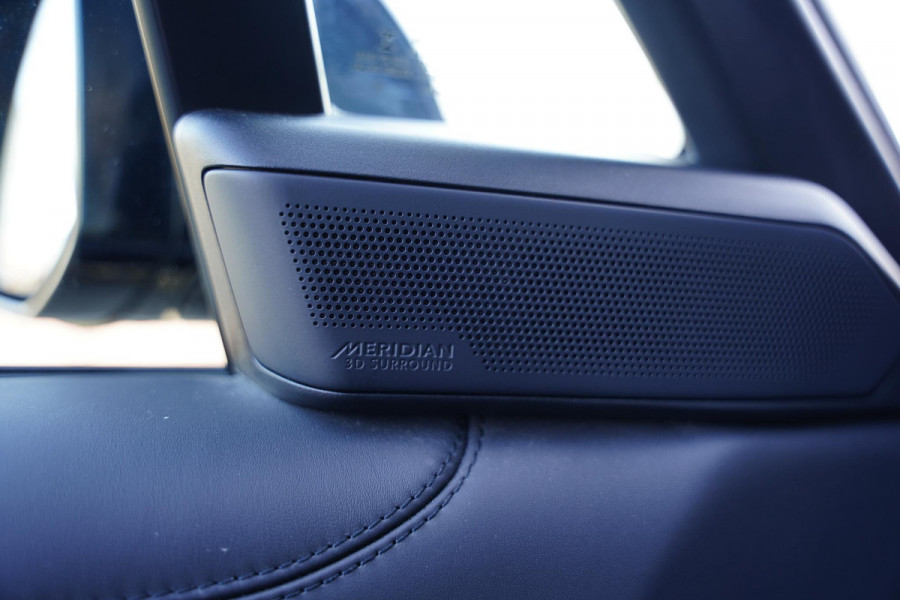 Land Rover Range Rover P510 E First Edition Panoramadak / Meridian / Elek. Trekhaak