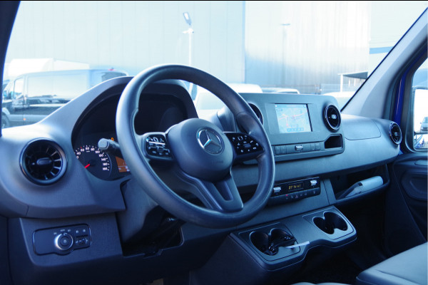 Mercedes-Benz Sprinter 315 1.9 CDI L2H1 RWD AUT. LEDER, GEVEERDE STOEL, STANDKACHEL, CAMERA, NAVI, CRUISE, CLIMA, PARKEERSENSOREN