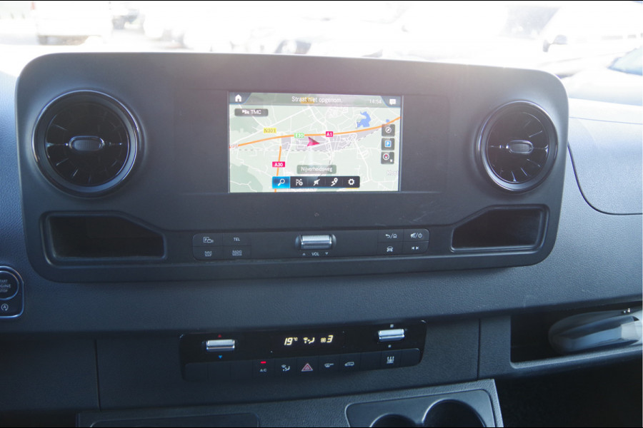 Mercedes-Benz Sprinter 315 1.9 CDI L2H1 RWD AUT. LEDER, GEVEERDE STOEL, STANDKACHEL, CAMERA, NAVI, CRUISE, CLIMA, PARKEERSENSOREN