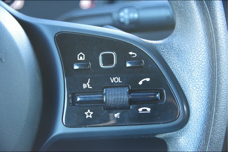 Mercedes-Benz Sprinter 315 1.9 CDI L2H1 RWD AUT. LEDER, GEVEERDE STOEL, STANDKACHEL, CAMERA, NAVI, CRUISE, CLIMA, PARKEERSENSOREN