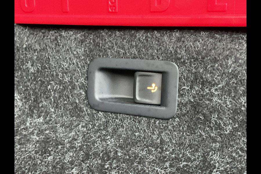 Škoda ENYAQ iV 80 First Edition Trekhaak Memory Leer Stoelverw Camera Sportline SOH 86%