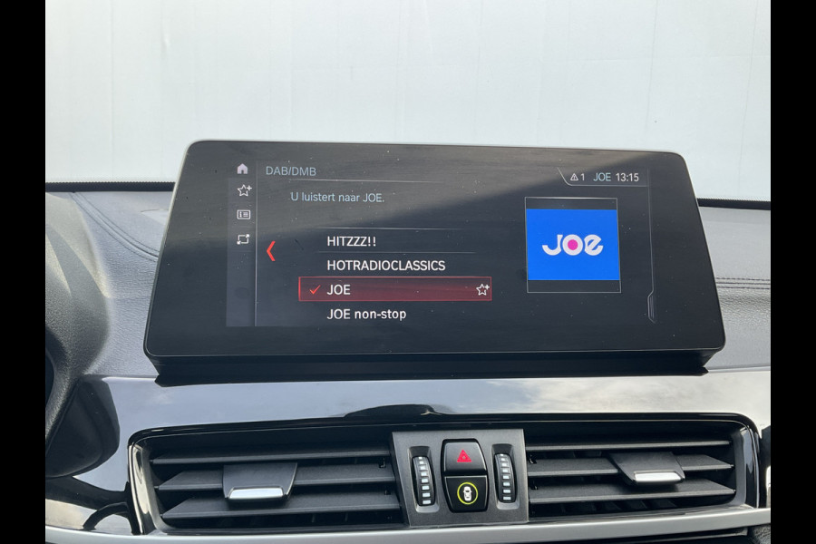 BMW X1 20i M-Sport Business Edition Plus Afn.Trekhaak HUD Leer Stoelverw 19 Inch Keyless NL-Auto!