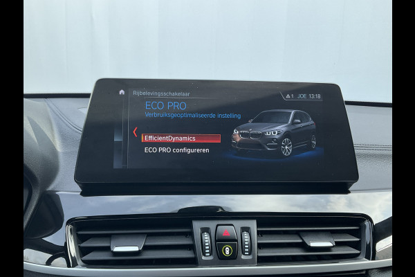 BMW X1 20i M-Sport Business Edition Plus Afn.Trekhaak HUD Leer Stoelverw 19 Inch Keyless NL-Auto!