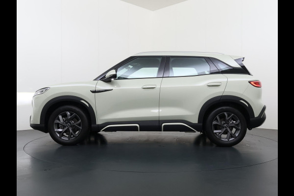 BYD ATTO 2 Boost 45 kWh DIRECT LEVERBAAR | Volledige BYD Fabrieksgarantie t/m 11-2030 of 150.000 km | Stoel & Stuurverwarming | Adaptieve Cruise | 360° Camera | Panoramadak | Dodehoekassistent | Origineel NL Auto