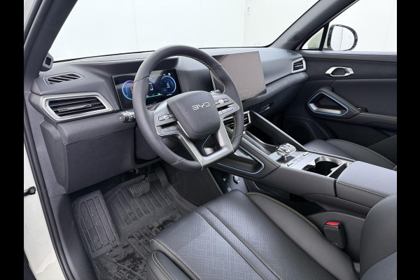 BYD ATTO 2 Boost 45 kWh DIRECT LEVERBAAR | Volledige BYD Fabrieksgarantie t/m 11-2030 of 150.000 km | Stoel & Stuurverwarming | Adaptieve Cruise | 360° Camera | Panoramadak | Dodehoekassistent | Origineel NL Auto