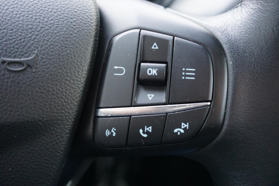 Ford FOCUS Wagon 1.0 EcoB.125PK Titanium Bus./Comfortstoelen/ B&O Geluidsinstallatie.