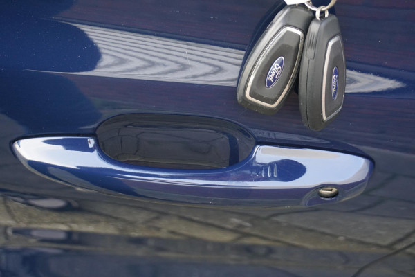 Ford FOCUS Wagon 1.0 EcoB.125PK Titanium Bus./Comfortstoelen/ B&O Geluidsinstallatie.