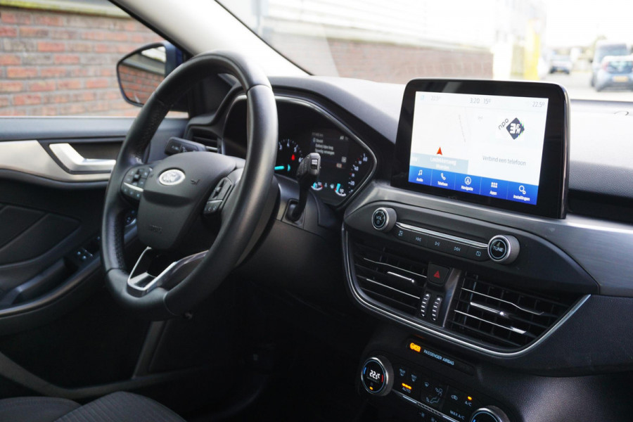 Ford FOCUS Wagon 1.0 EcoB.125PK Titanium Bus./Comfortstoelen/ B&O Geluidsinstallatie.