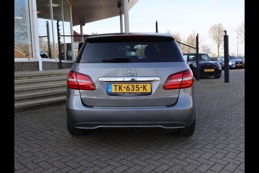 Mercedes-Benz B-Klasse 180 AUT. + 19 INCH LMV | TREKHAAK | LED | CAMERA | STOELVERW. | NAVIGATIE