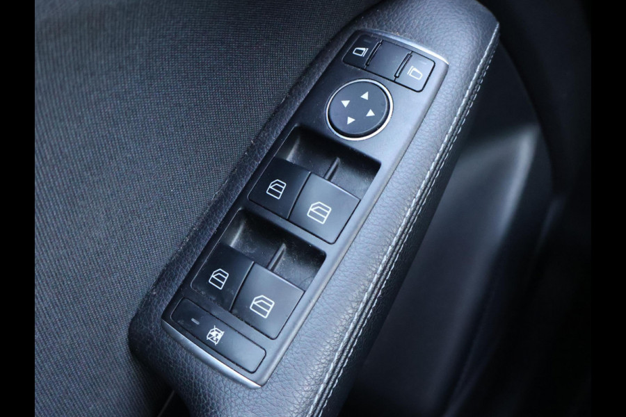 Mercedes-Benz B-Klasse 180 AUT. + 19 INCH LMV | TREKHAAK | LED | CAMERA | STOELVERW. | NAVIGATIE