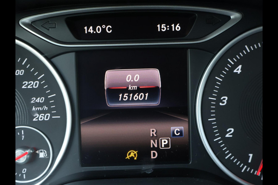 Mercedes-Benz B-Klasse 180 AUT. + 19 INCH LMV | TREKHAAK | LED | CAMERA | STOELVERW. | NAVIGATIE