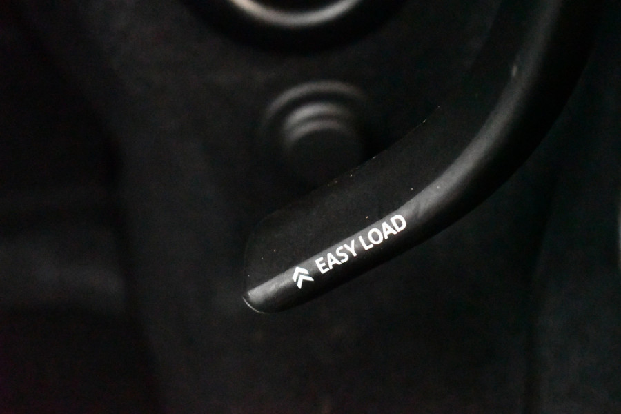 MINI Cabrio 1.5 Cooper 136pk aut Camera 18inch LED Windscherm