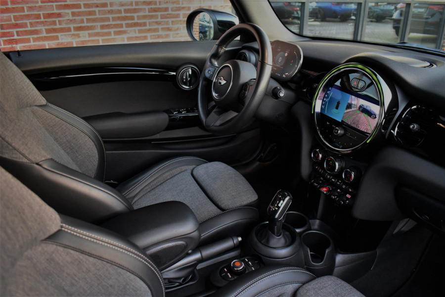 MINI Cabrio 1.5 Cooper 136pk aut Camera 18inch LED Windscherm