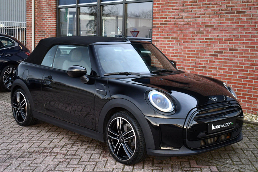 MINI Cabrio 1.5 Cooper 136pk aut Camera 18inch LED Windscherm
