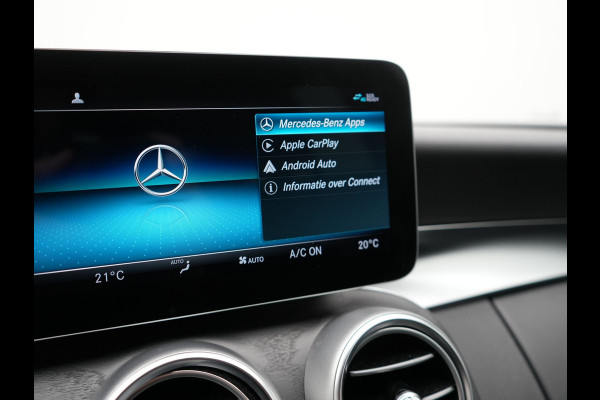 Mercedes-Benz C-Klasse Estate 300 e Business Solution AMG PHEV 320pk | Trekhaak af Fabriek | Adaptive Cruise | Alcantara Sportstoelen Verwarmd | Apple Carplay | Camera | BLIS | 18"L.M | Plug In Hybrid