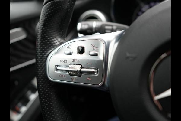 Mercedes-Benz C-Klasse Estate 300 e Business Solution AMG PHEV 320pk | Trekhaak af Fabriek | Adaptive Cruise | Alcantara Sportstoelen Verwarmd | Apple Carplay | Camera | BLIS | 18"L.M | Plug In Hybrid