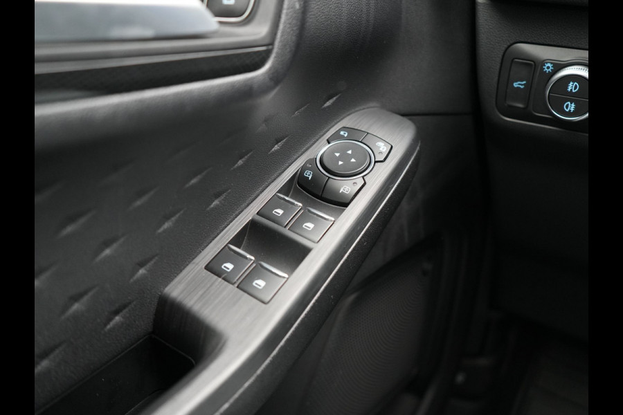 Ford Kuga 1.5 EcoBoost ST-Line X 150pk Dealer O.H. 1800kg Trekgewicht | Panodak | Adaptive Cruise | 360 Camera | Bang & Olufsen | Alcantara Sportstoelen & Stuur Verwarmd | Apple Carplay | Keyless | Blis | Navigatie | DAB |