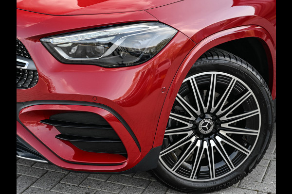 Mercedes-Benz GLA 250 e AMG Line | Facelift | Panoramadak | Memory seats | Ambient verlichting | 20 inch | Burmester audio | Head-up | Carbon | Keyless