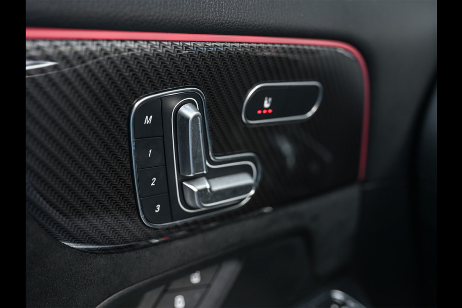 Mercedes-Benz GLA 250 e AMG Line | Facelift | Panoramadak | Memory seats | Ambient verlichting | 20 inch | Burmester audio | Head-up | Carbon | Keyless