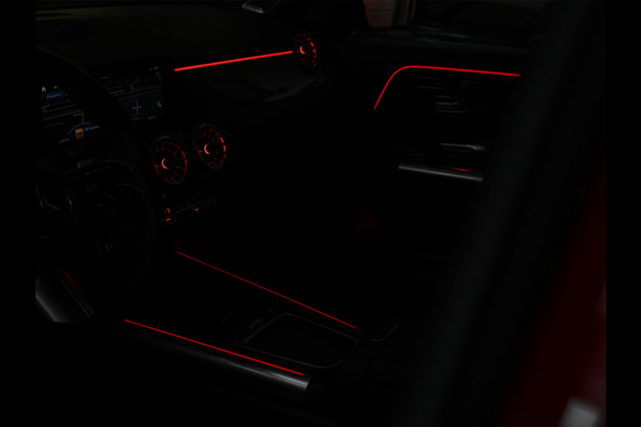 Mercedes-Benz GLA 250 e AMG Line | Facelift | Panoramadak | Memory seats | Ambient verlichting | 20 inch | Burmester audio | Head-up | Carbon | Keyless