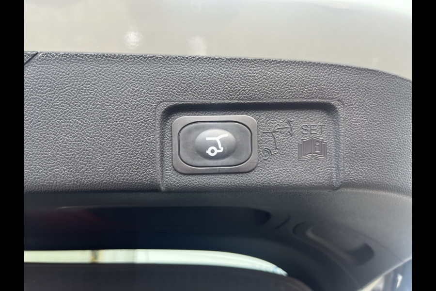 Ford Puma 1.0 EB Hybrid ST-line X 155pk AUTOMAAT! PANODAK! DRIVERPACK! 19I