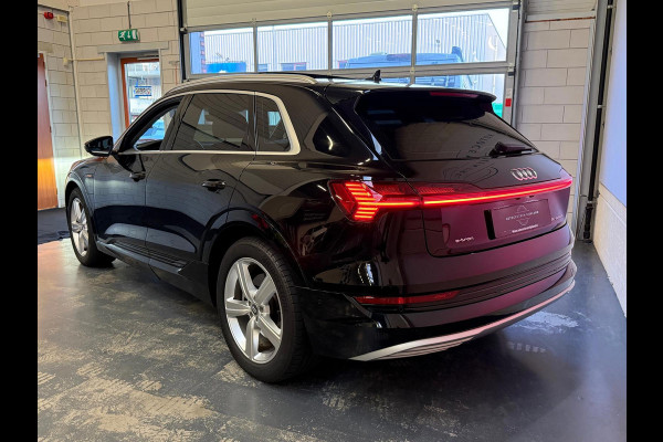 Audi e-tron 50 quattro Launch edition Plus 71 kWh Pano Trekhaak
