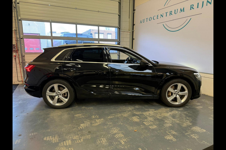 Audi e-tron 50 quattro Launch edition Plus 71 kWh Pano Trekhaak