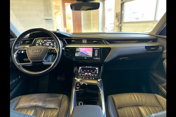 Audi e-tron 50 quattro Launch edition Plus 71 kWh Pano Trekhaak