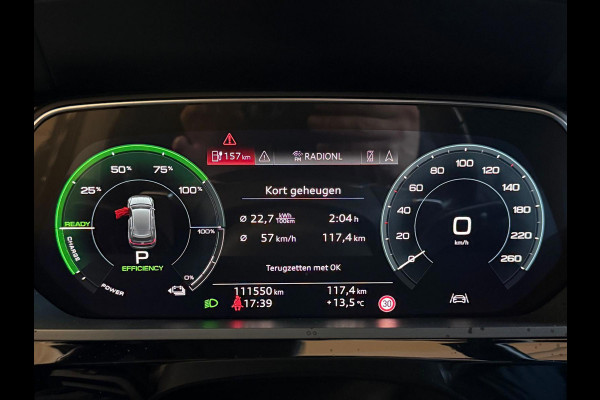 Audi e-tron 50 quattro Launch edition Plus 71 kWh Pano Trekhaak