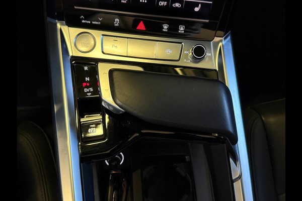 Audi e-tron 50 quattro Launch edition Plus 71 kWh Pano Trekhaak