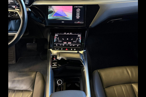 Audi e-tron 50 quattro Launch edition Plus 71 kWh Pano Trekhaak